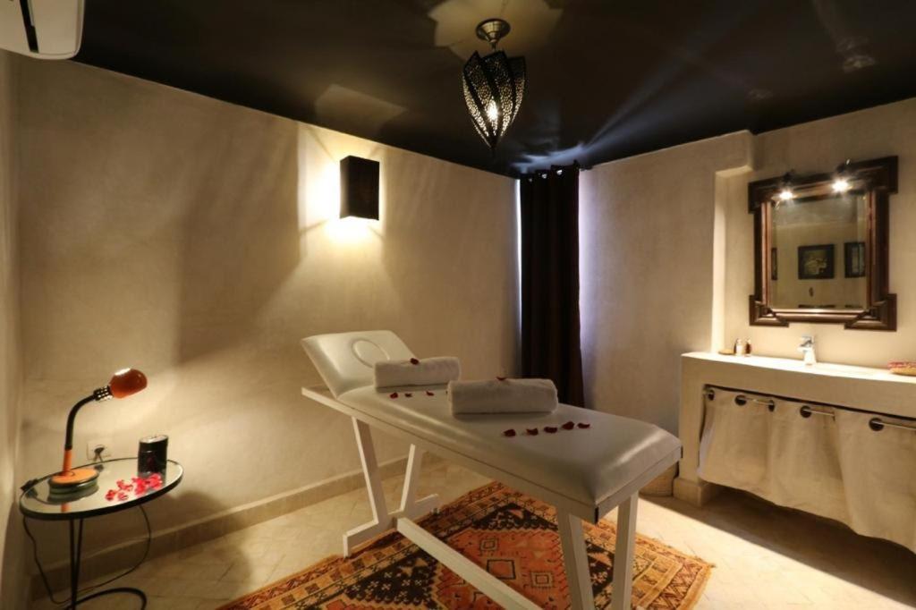 Riad 103 Medina Pool And Hammam Marraquexe Exterior foto